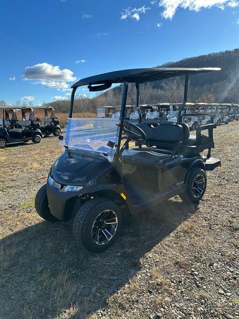 2025 E-Z-GO Valor 4 Electric for Sale - Image 2