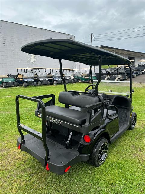 2025 E-Z-GO Valor 4 Electric for Sale - Image 3