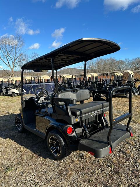 2025 E-Z-GO Valor 4 Electric for Sale - Image 4