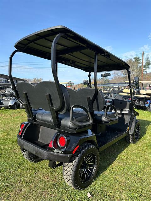 2022 E-Z-GO Liberty ELiTE 4.2 Twin Pack with World Charger for Sale - Image 3