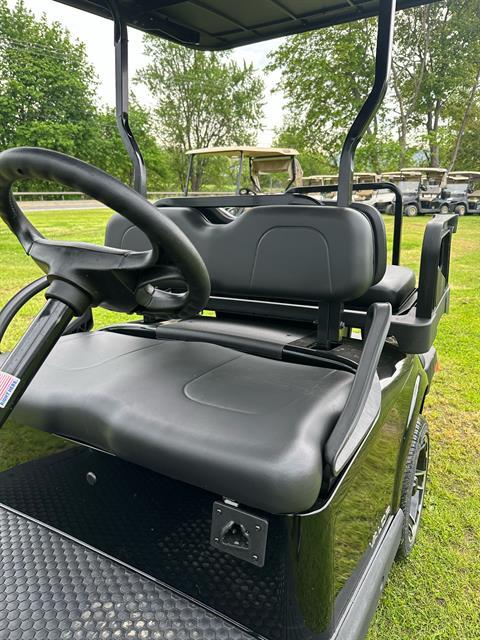 2025 E-Z-GO Valor 4 Electric for Sale - Image 6