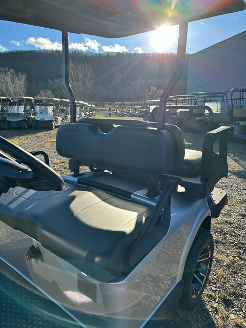 2025 E-Z-GO Valor 4 EX1 for Sale - Image 5