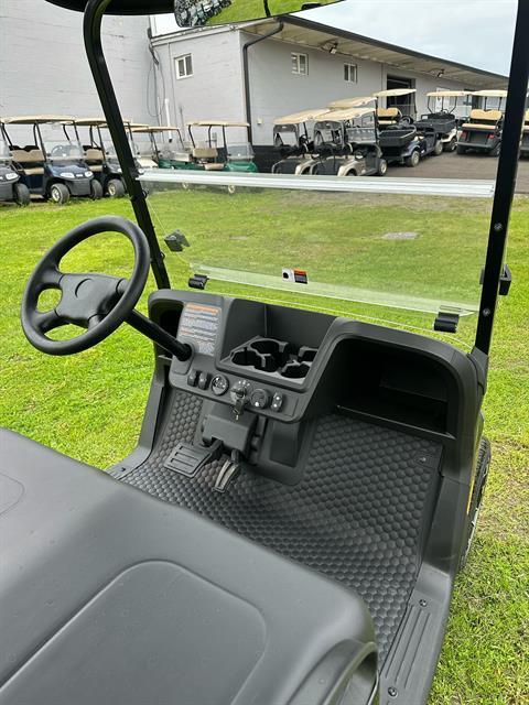 2025 E-Z-GO Valor 4 Electric for Sale - Image 7