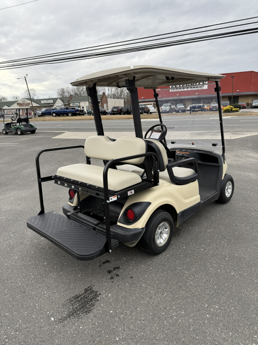 2016 Yamaha Drive 48 volt electric golf cart, Sunstone Tan, 4 seat For Sale - Image 3